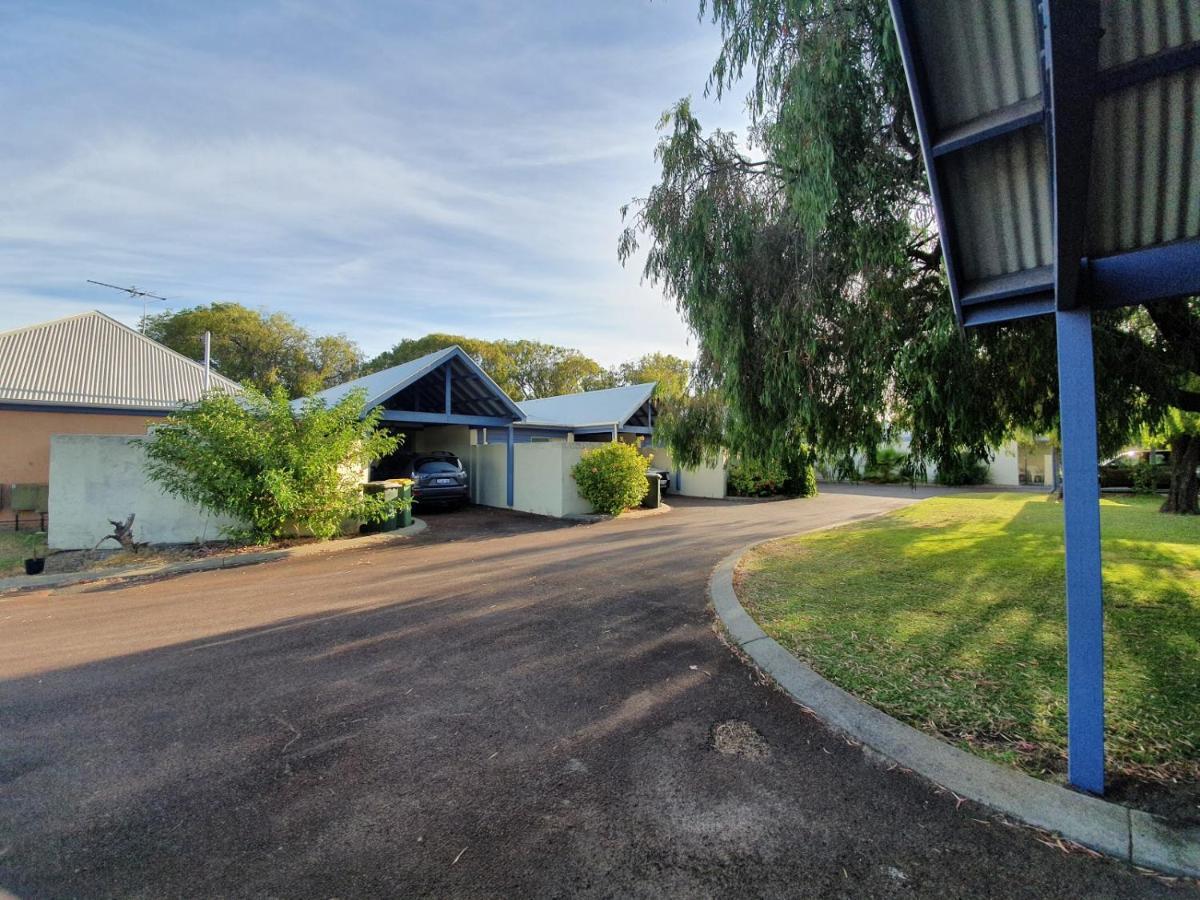Busselton Holiday Units מראה חיצוני תמונה