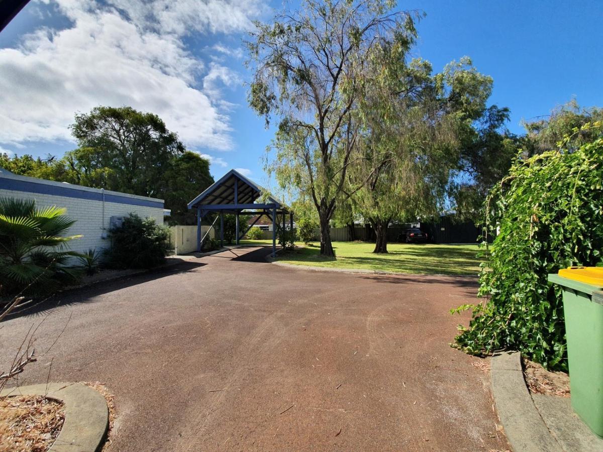 Busselton Holiday Units מראה חיצוני תמונה