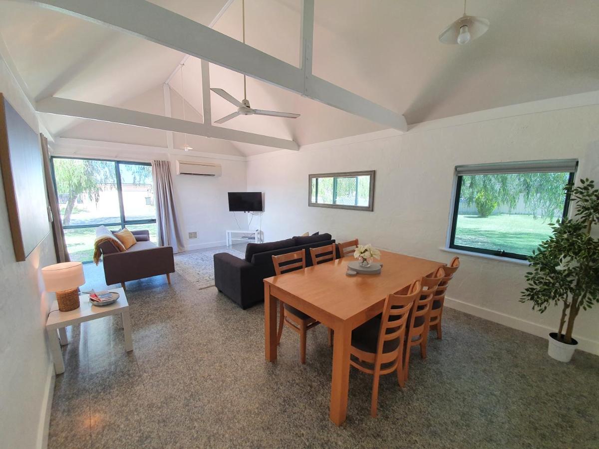 Busselton Holiday Units מראה חיצוני תמונה