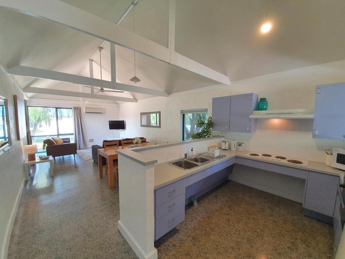 Busselton Holiday Units מראה חיצוני תמונה