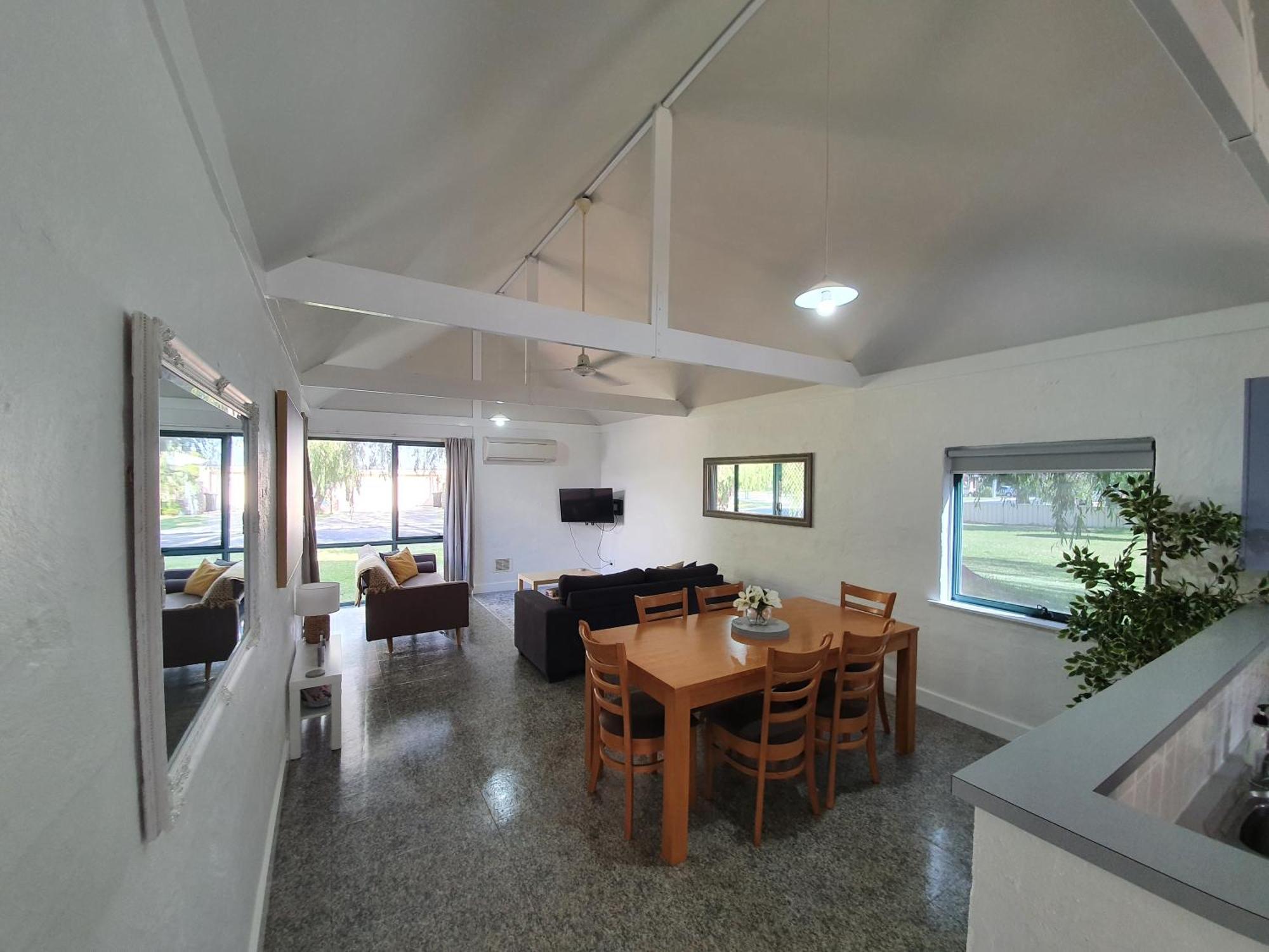 Busselton Holiday Units חדר תמונה